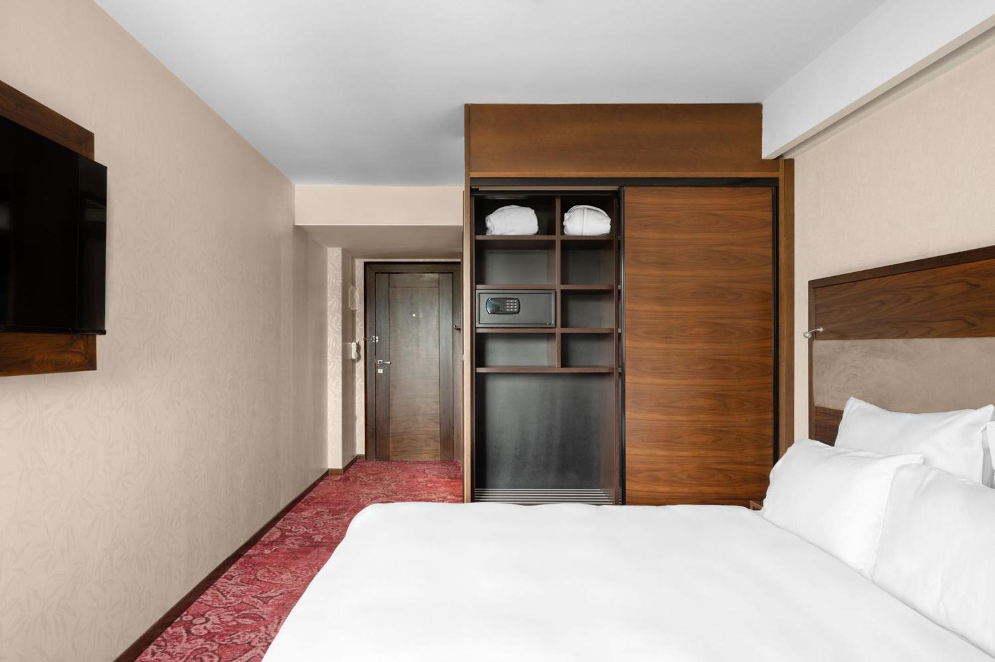 Movenpick Hotel סראייבו מראה חיצוני תמונה